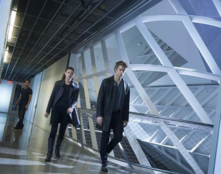 Illustration for article titled First Official Pics of Tomorrow People, The 100 and Star-Crossed!
